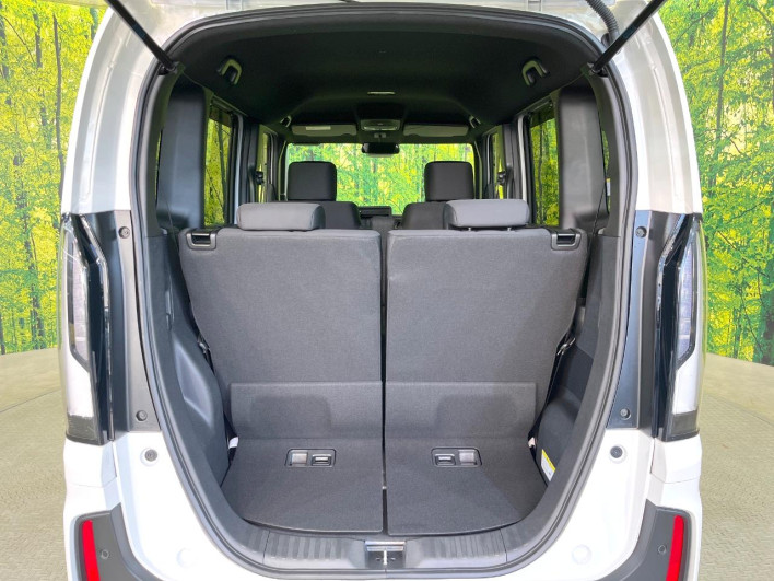 2025 Honda N-BOX CUSTOM 6BA-JF5 (UW-69ef585247a9a)[14]