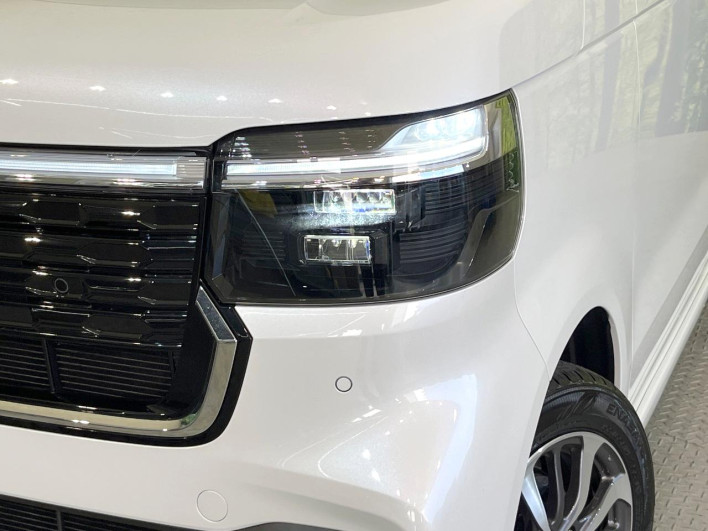 2025 Honda N-BOX CUSTOM 6BA-JF5 (UW-69ef585247a9a)[21]