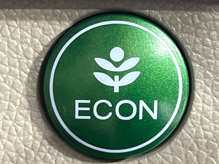 2013 Honda N-ONE DBA-JG1 (UW-69ef58547bfff)[28]