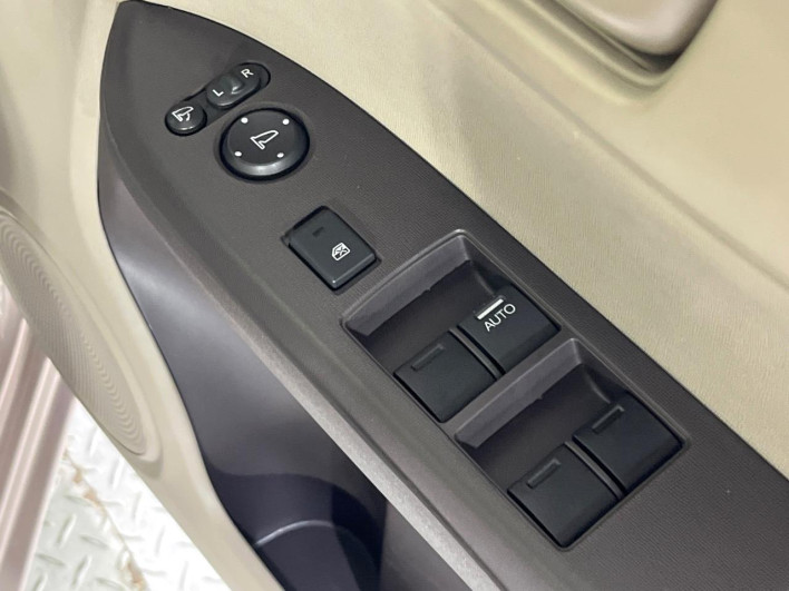 2013 Honda N-ONE DBA-JG1 (UW-69ef58547bfff)[25]