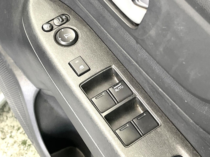 2017 Honda N-WGN DBA-JH1 (UW-69ef5855a6b13)[18]