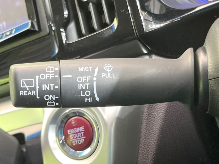 2014 Honda N-WGN Custom DBA-JH1 (UW-69ef585651ce1)[29]