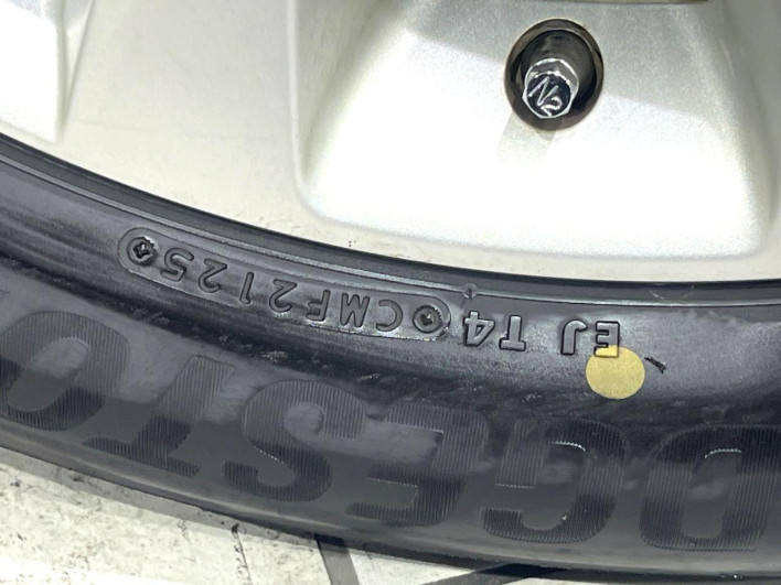 2012 Mazda CX-5 LDA-KE2AW (UW-69ef5858610c0)[28]