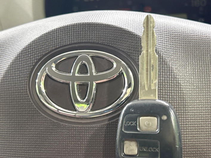 2010 Toyota Passo DBA-KGC30 (UW-69ef585d648c8)[18]