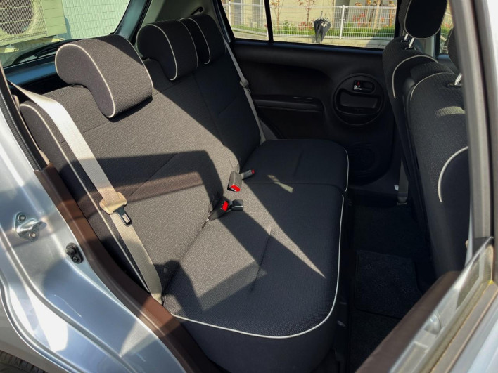 2015 Toyota Passo DBA-KGC30 (UW-69ef585e16f29)[19]