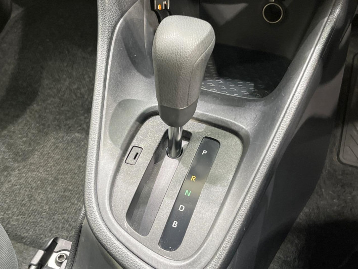 2020 Toyota Yaris 5BA-KSP210 (UW-69ef585f0b0bd)[20]