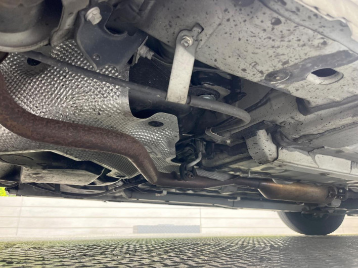 2020 Toyota Yaris 5BA-KSP210 (UW-69ef585f0b0bd)[26]