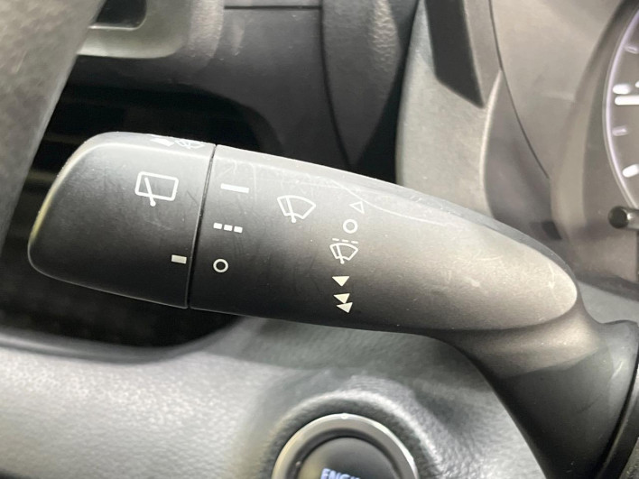 2020 Toyota Yaris 5BA-KSP210 (UW-69ef585f0b0bd)[12]