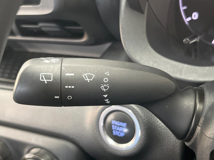 2020 Toyota Yaris 5BA-KSP210 (UW-69ef585f4270c)[19]