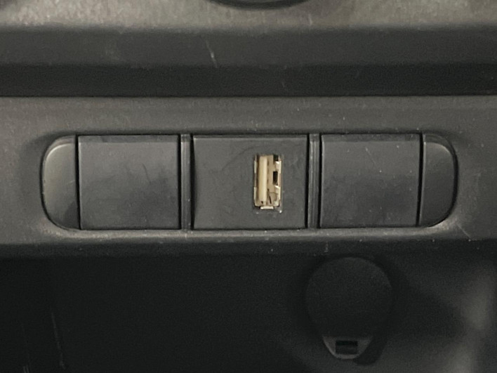 2020 Toyota Yaris 5BA-KSP210 (UW-69ef585f4270c)[13]