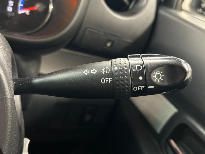 2013 Daihatsu Move Conte DBA-L575S (UW-69ef58610790c)[6]
