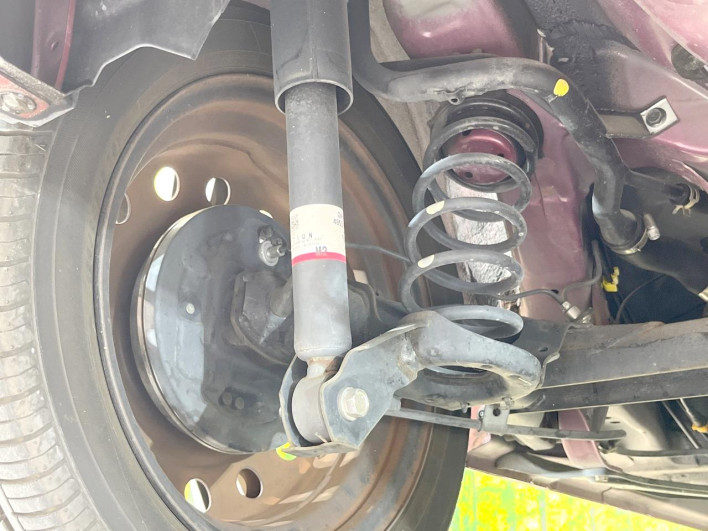 2017 Daihatsu Cast DBA-LA250S (UW-69ef58640dd1a)[20]