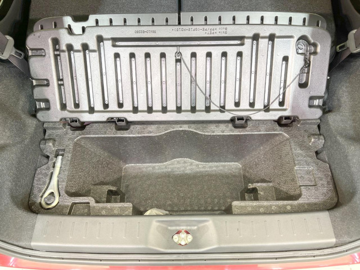 2017 Daihatsu Cast DBA-LA250S (UW-69ef58640dd1a)[23]