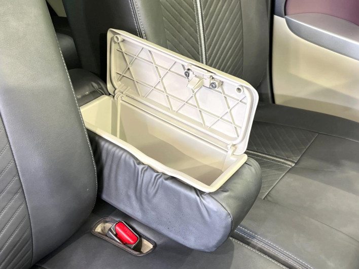 2023 Daihatsu Cast 5BA-LA250S (UW-69ef586469b32)[26]