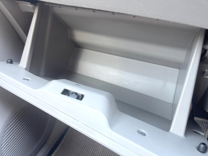 2013 Subaru Pleo Plus DBA-LA300F (UW-69ef586542252)[8]