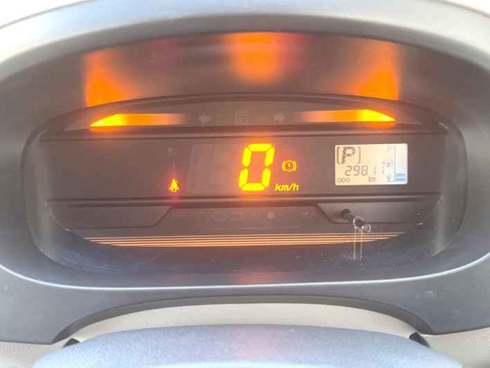 2013 Subaru Pleo Plus DBA-LA300F (UW-69ef586542252)[7]