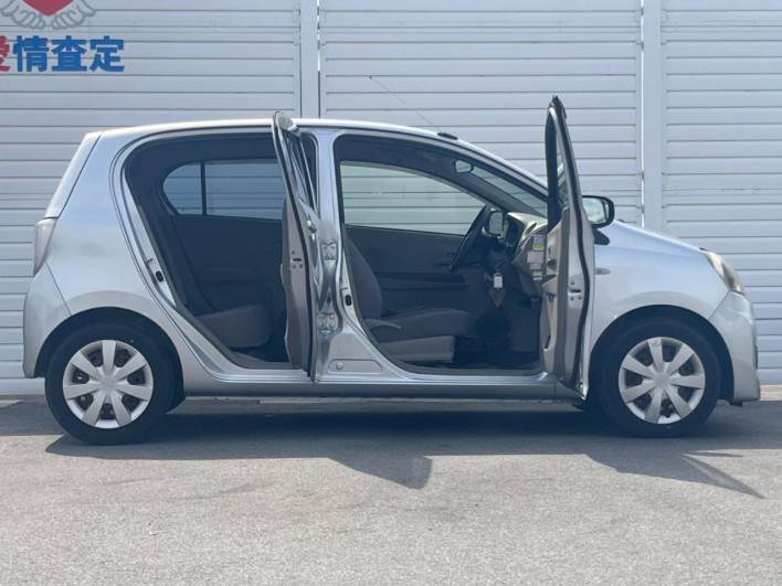 2013 Daihatsu Mirai Ease DBA-LA300S (UW-69ef5865de2d7)[12]