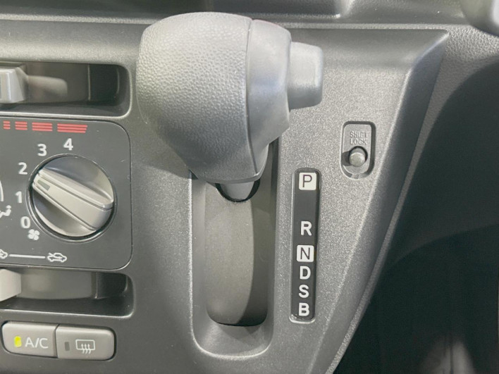 2019 Daihatsu Mirai Ease 5BA-LA350S (UW-69ef5866521d5)[26]