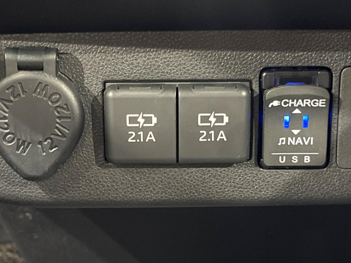 2019 Daihatsu Mira Tocot DBA-LA550S (UW-69ef586a96646)[26]