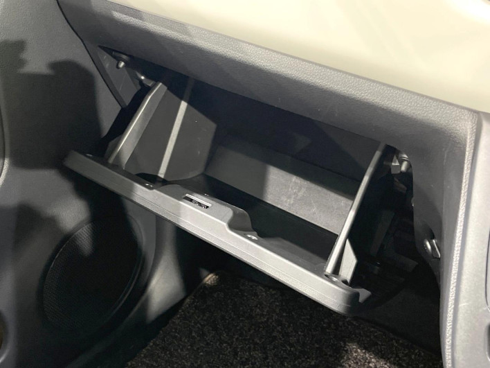 2019 Daihatsu Mira Tocot DBA-LA550S (UW-69ef586a96646)[23]