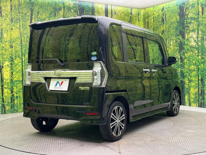 2017 Daihatsu Tanto DBA-LA600S (UW-69ef586c61c46)[11]