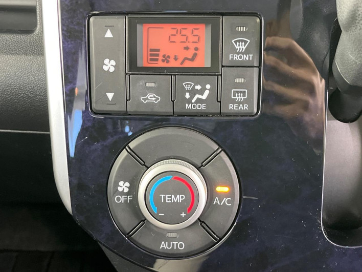 2016 Daihatsu Tanto DBA-LA600S (UW-69ef586c6eaed)[20]