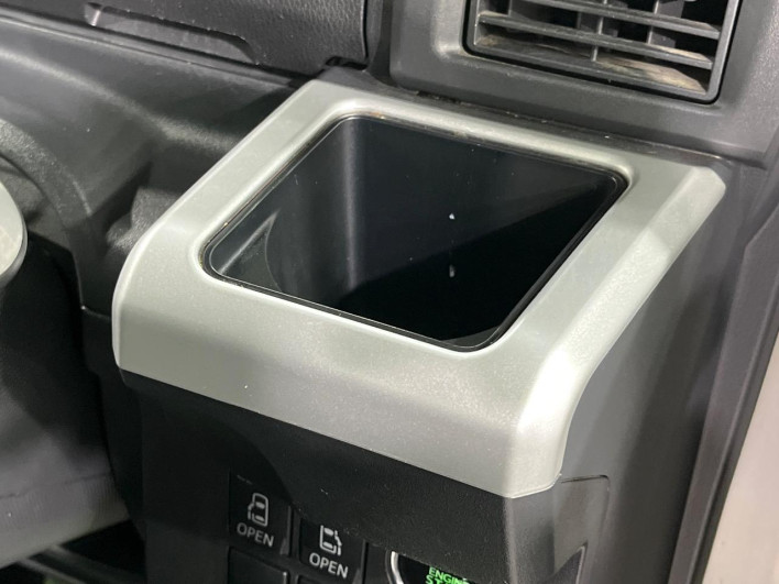 2015 Daihatsu Wake DBA-LA700S (UW-69ef58728d958)[6]