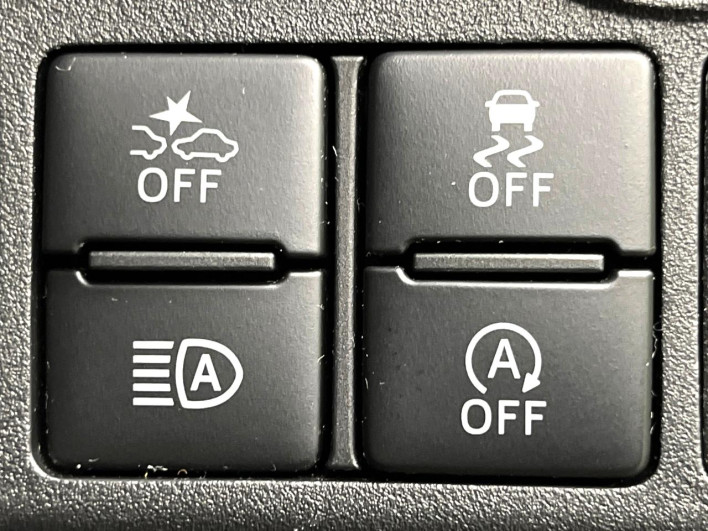 2018 Daihatsu Wake DBA-LA700S (UW-69ef58732707d)[26]