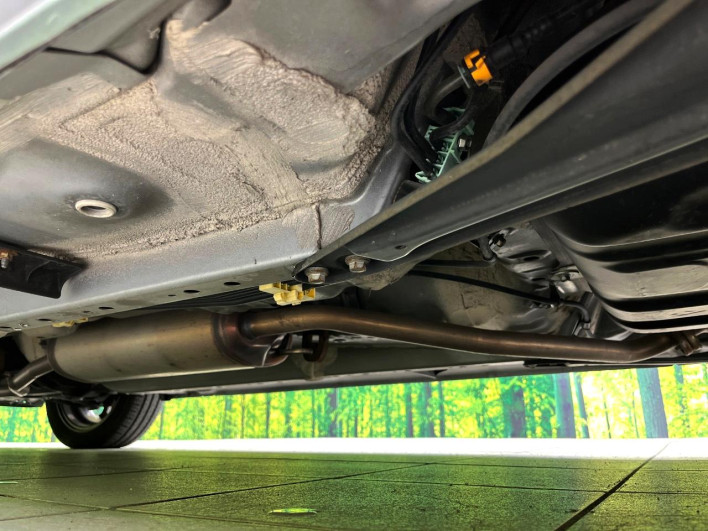 2018 Daihatsu Wake DBA-LA700S (UW-69ef58732707d)[21]