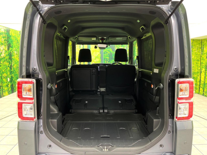 2018 Daihatsu Wake DBA-LA700S (UW-69ef58732707d)[15]