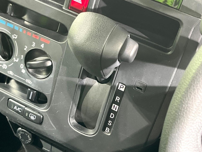 2023 Toyota Roomy 5BA-M900A (UW-69ef5881f24c9)[15]