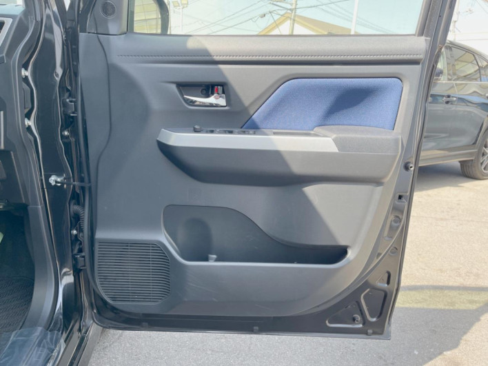 2017 Daihatsu Toll DBA-M900S (UW-69ef58821d809)[22]