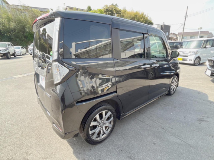 2017 Daihatsu Toll DBA-M900S (UW-69ef58821d809)[9]