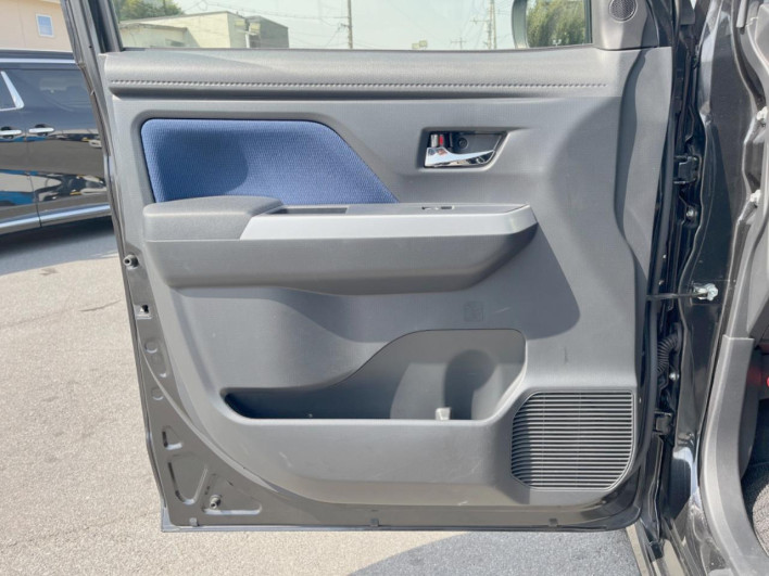 2017 Daihatsu Toll DBA-M900S (UW-69ef58821d809)[25]