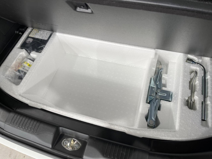 2022 Suzuki Solio 5AA-MA37S (UW-69ef588418347)[11]