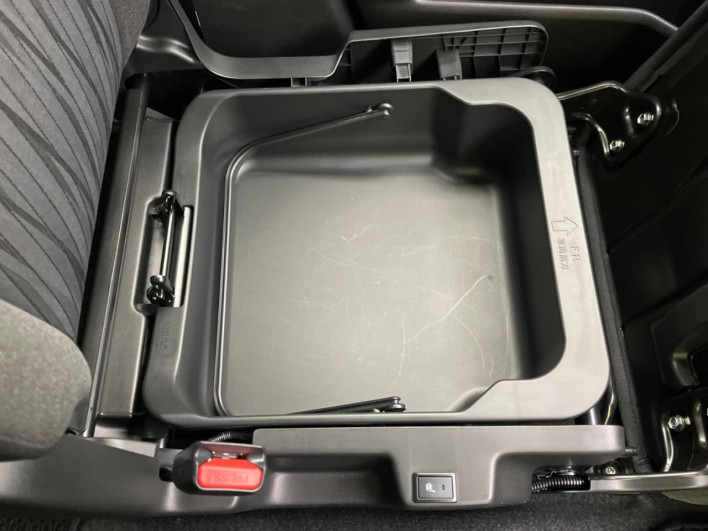 2023 Suzuki Solio 5AA-MA37S (UW-69ef58852405e)[24]