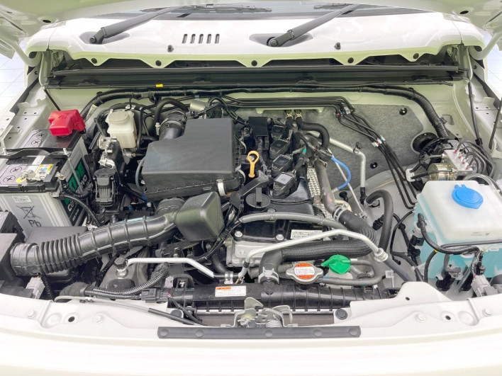 2025 Suzuki Jimny Nomad 3BA-JC74W (UW-69ef5885f38c2)[4]