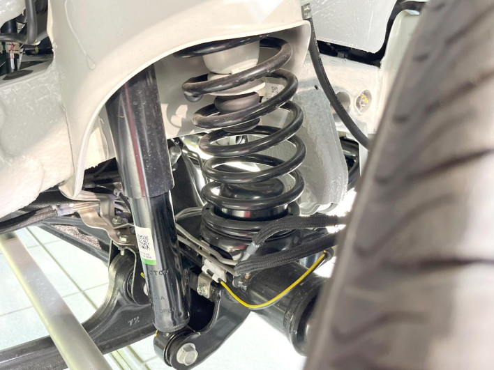 2025 Suzuki Jimny Nomad 3BA-JC74W (UW-69ef5885f38c2)[18]