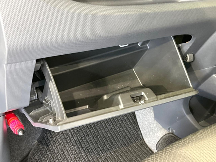 2012 Mitsubishi Delica D:2 DBA-MB15S (UW-69ef588865c53)[9]