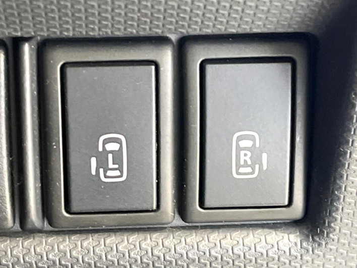 2012 Mitsubishi Delica D:2 DBA-MB15S (UW-69ef588865c53)[25]