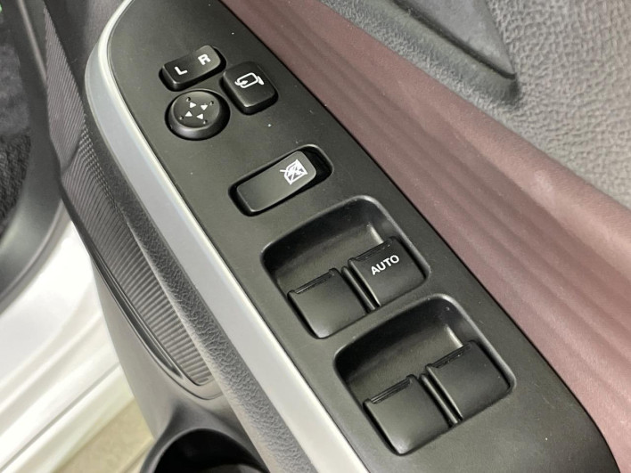 2024 Mitsubishi Delica D:2 5AA-MB37S (UW-69ef588a277bc)[22]