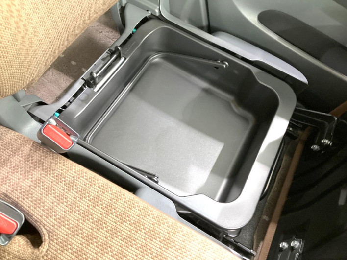 2013 Nissan Moco DBA-MG33S (UW-69ef588bdafe7)[15]