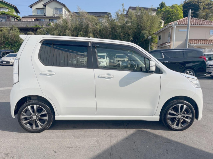 2015 Suzuki Wagon R Stingray DBA-MH34S (UW-69ef588d23519)[8]