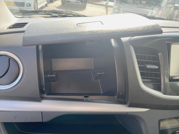 2015 Suzuki Wagon R Stingray DBA-MH34S (UW-69ef588d23519)[22]