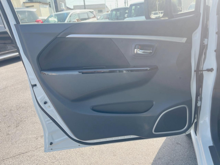 2015 Suzuki Wagon R Stingray DBA-MH34S (UW-69ef588d23519)[20]