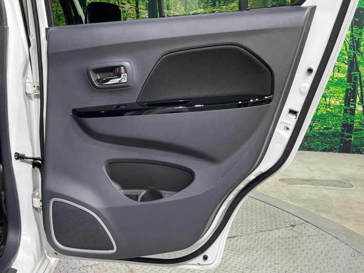 2014 Suzuki Wagon R Stingray DAA-MH44S (UW-69ef588e0df76)[7]