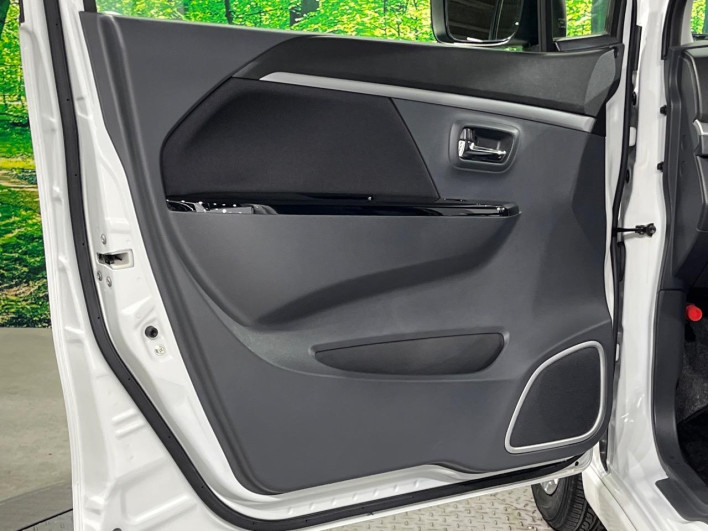 2014 Suzuki Wagon R Stingray DAA-MH44S (UW-69ef588e0df76)[5]