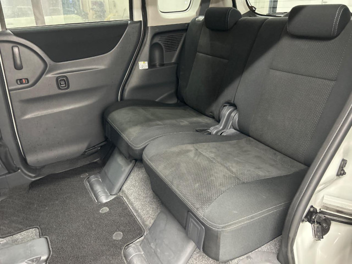 2012 Suzuki Palette SW DBA-MK21S (UW-69ef588fe27ee)[29]