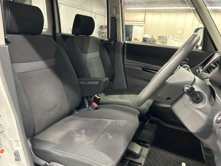 2012 Suzuki Palette SW DBA-MK21S (UW-69ef588fe27ee)[27]