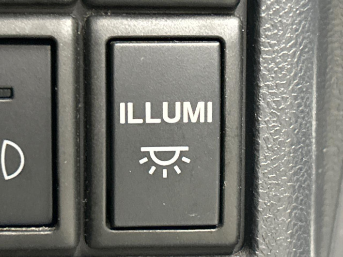 2012 Suzuki Palette SW DBA-MK21S (UW-69ef588fe27ee)[19]